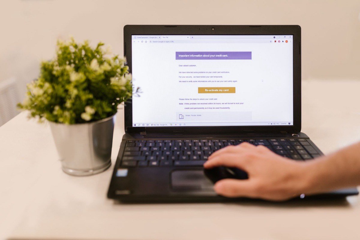 Your contact form probably lies to people